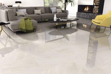 Kenay 60.5 X 60.5cm .